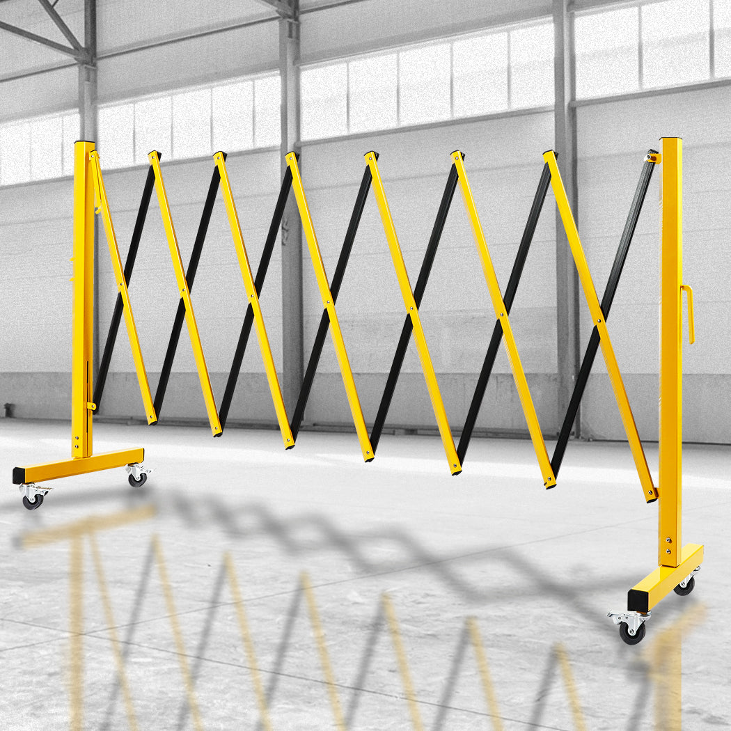 extendable-garden-gate-mobile-security-11ft-1975420468479528966