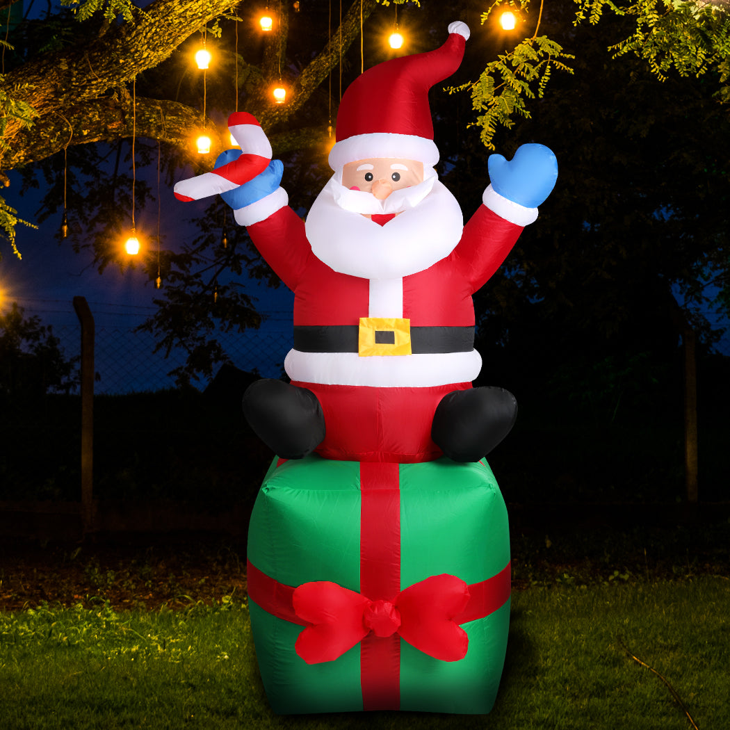 santaco-inflatable-christmas-outdoor-1973194090409496582