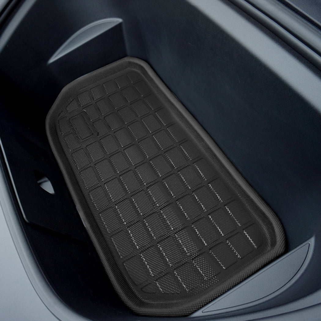 manan-tesla-model-y-mat-front-trunk-1975420487467143175