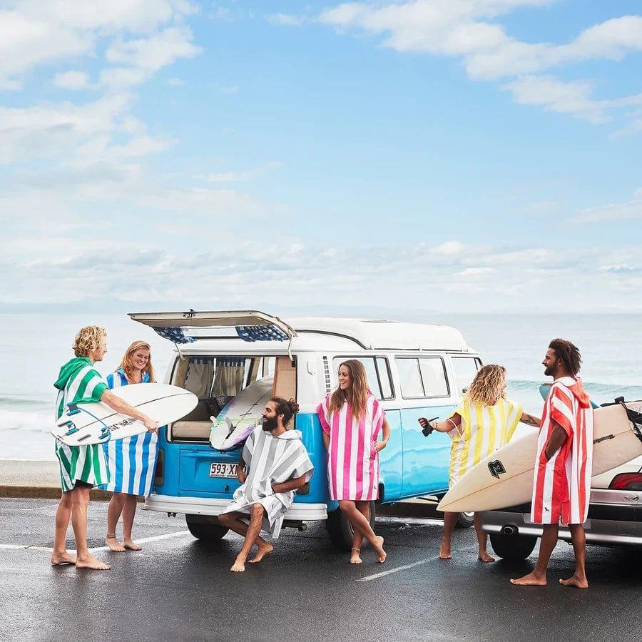 dock-bay-adult-poncho-hooded-towel-cabana-collection-bondi-blue-m-1973193417152401413