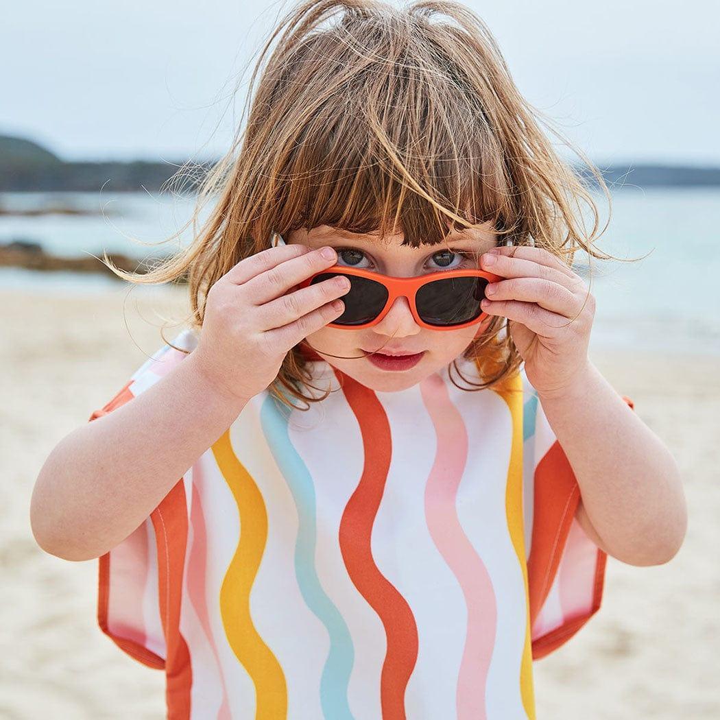 dock-bay-kids-poncho-hooded-towel-squiggle-face-m-7-10yrs-1973193419522183174